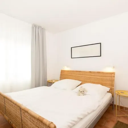 7 Strandhus * Rostock