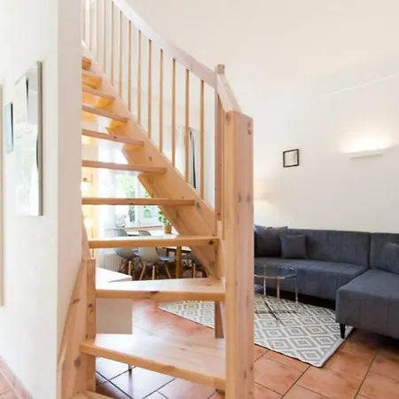 7 Strandhus * Rostock