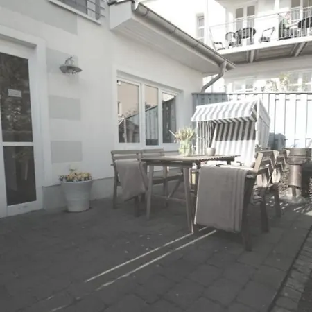7 Strandhus דירה